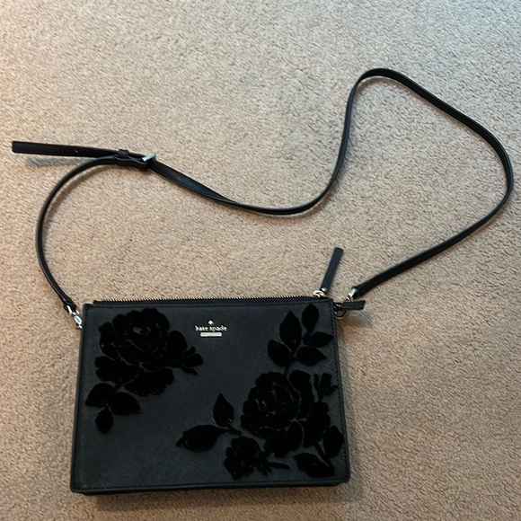 kate spade Handbags - Kate spade black velvet rose crossbody purse